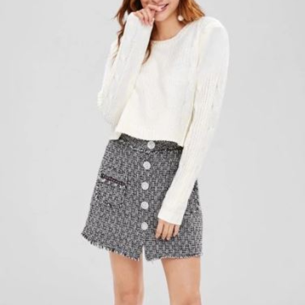 Cable Knit Crop Sweater